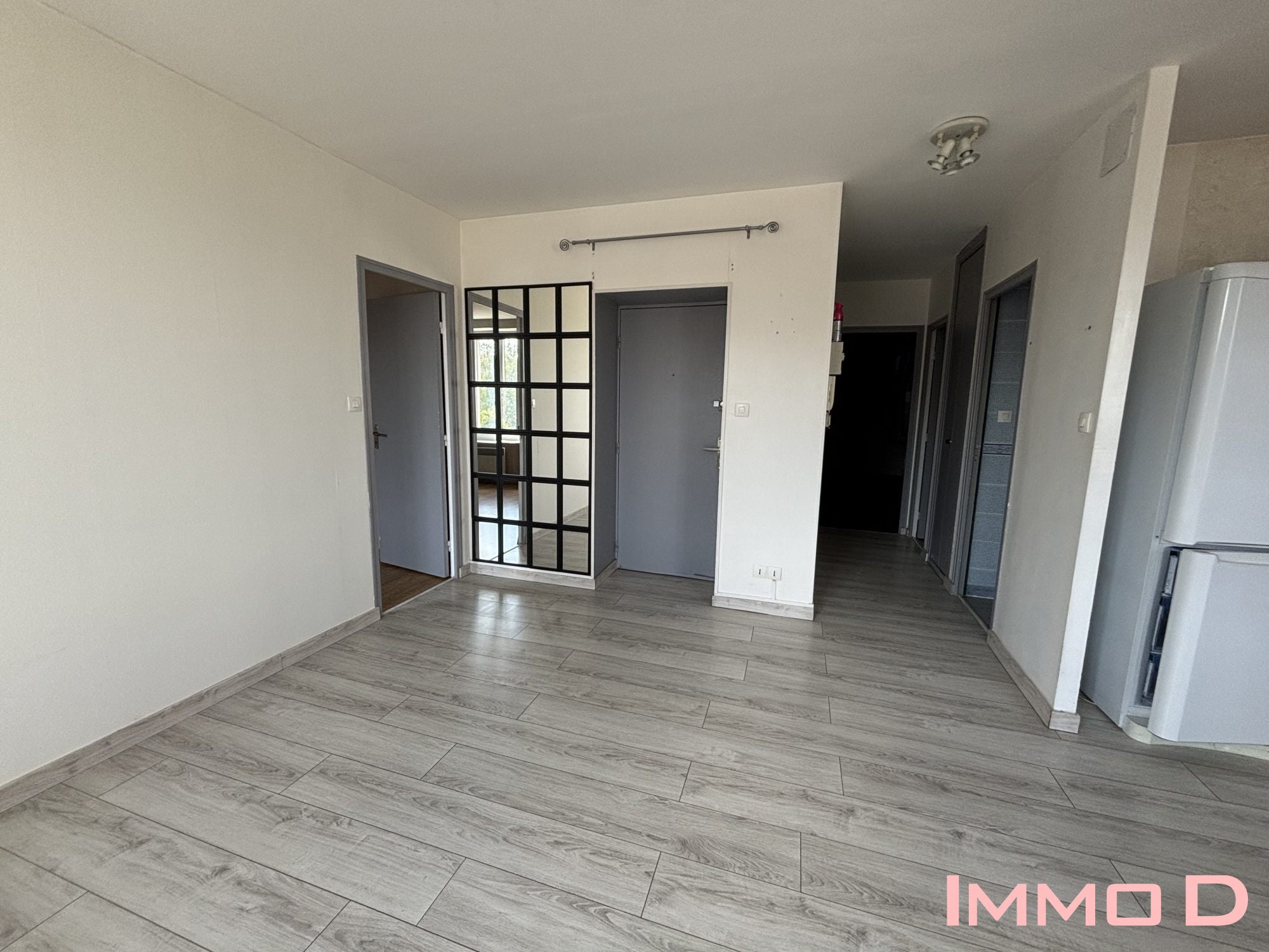Flat Rue Roger Ehrwein in Thaon-les-Vosges