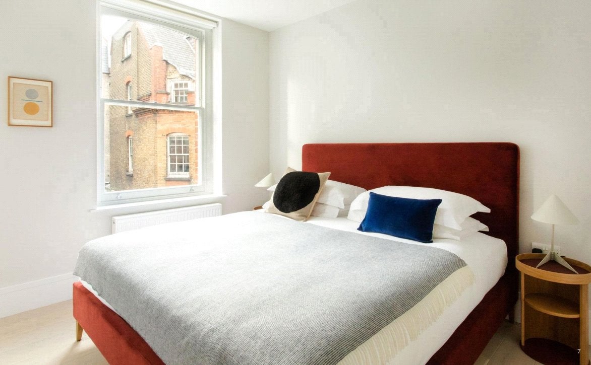 Flat Marylebone Lane in City of Westminster