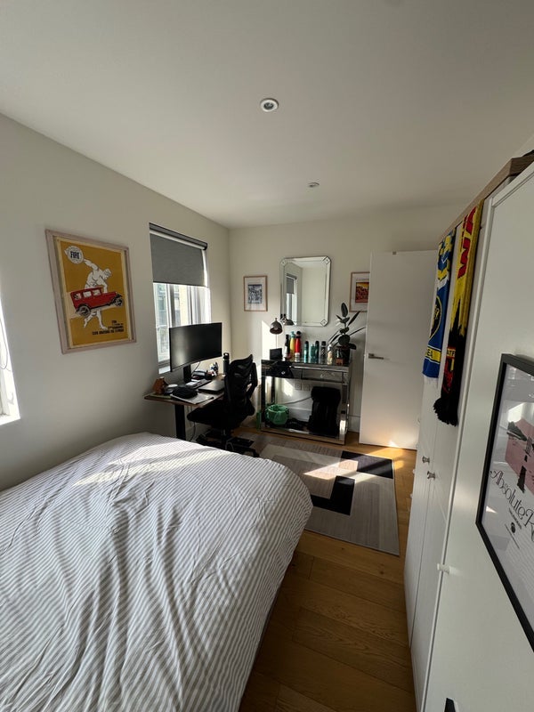 Room Greenwich High Road in Greater London