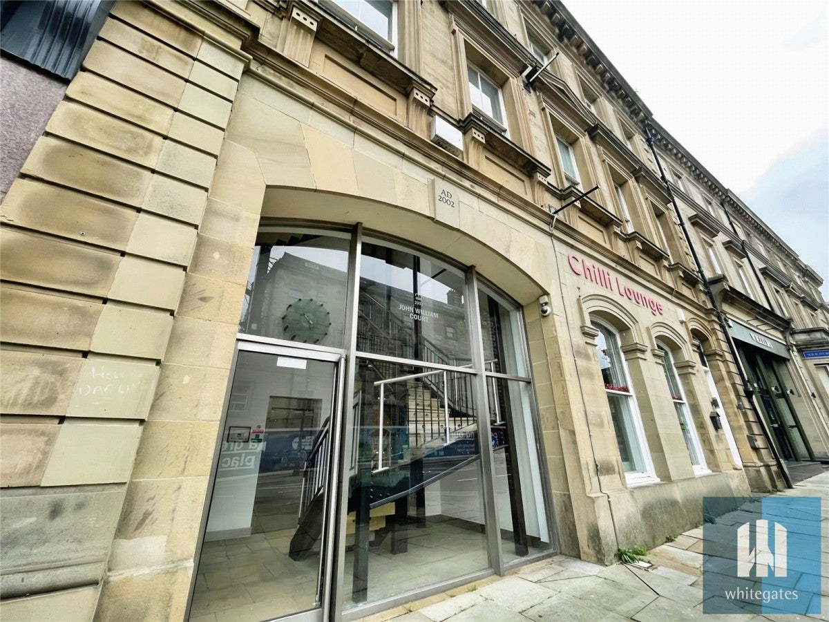 Flat John William Street in Kirklees