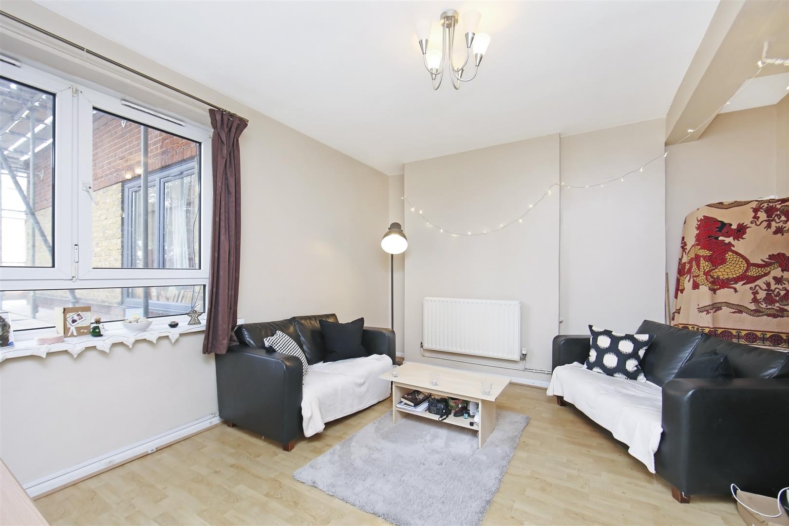 Flat Weston Street in Greater London