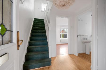 House Livingstone Close in Oakham