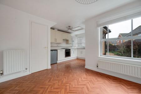 House Livingstone Close in Oakham