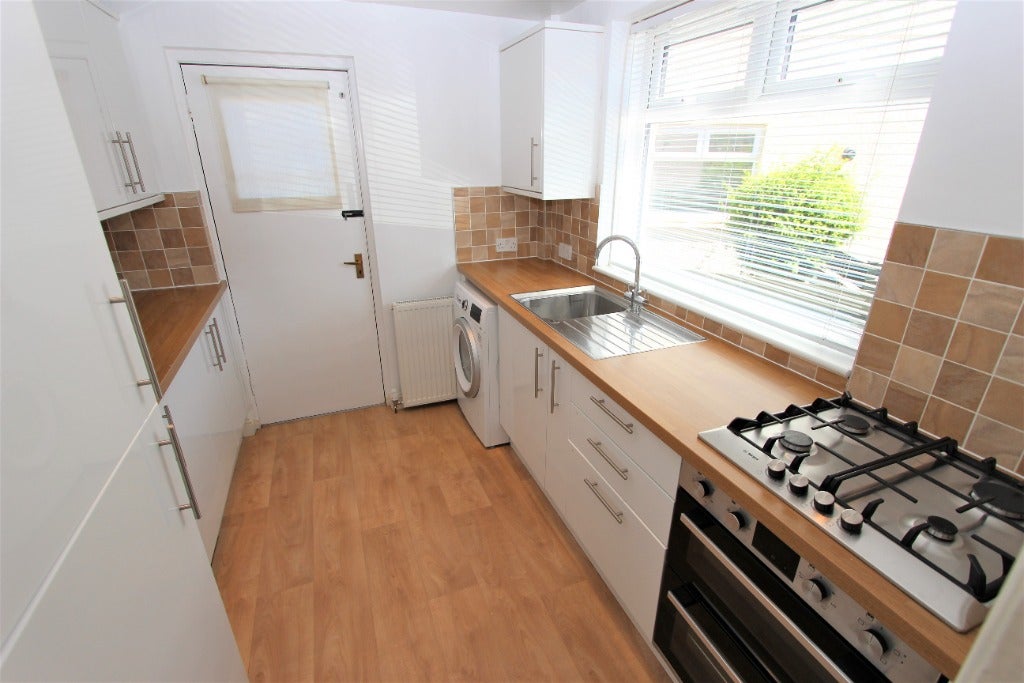 House Broomhall Crescent in City of Edinburgh