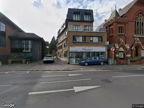 Flat Windsor Road in Slough