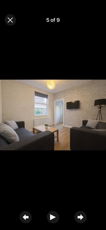 Room Cawdor Road in Manchester