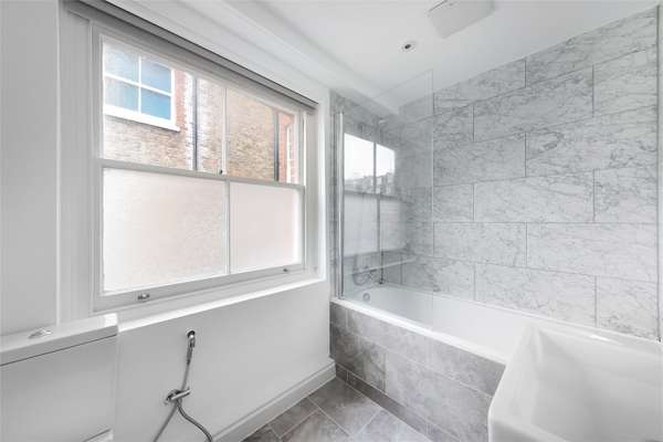 Flat Hans Road in Greater London