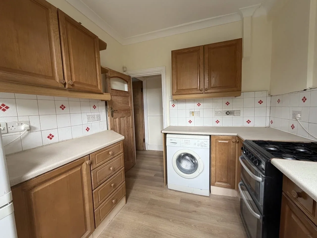 Flat Clifford Avenue in Greater London