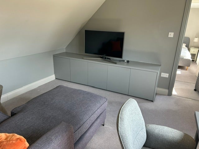 Room Howard's Lane in Greater London