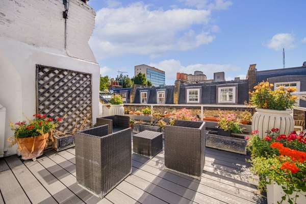 House Colville Place in Greater London