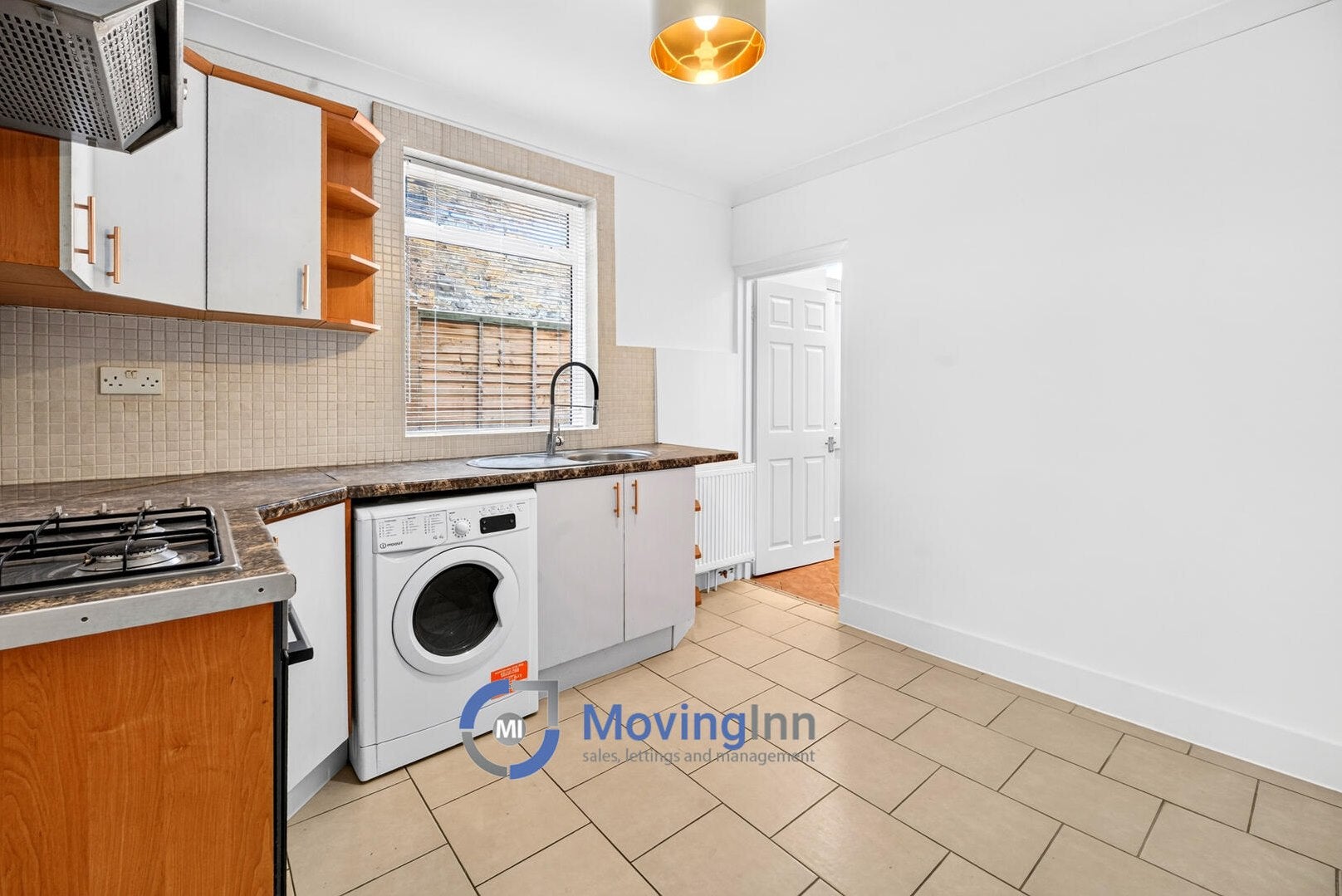 Flat Northwood Road in Greater London