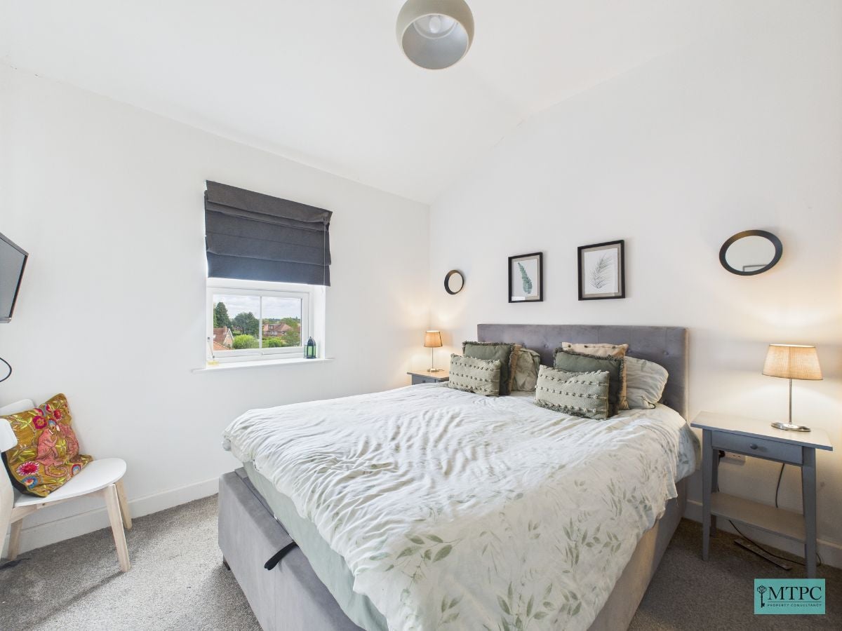 Flat Acomb Road in York