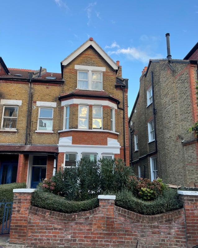 Flat Kenilworth Road in Greater London