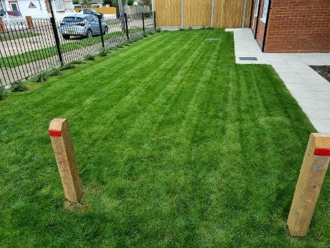 Flat Lavender Grove in Southend-on-Sea