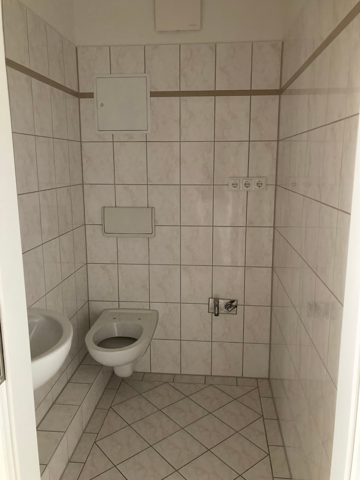 Wohnung Carl-von-Linné-Straße in Rostock