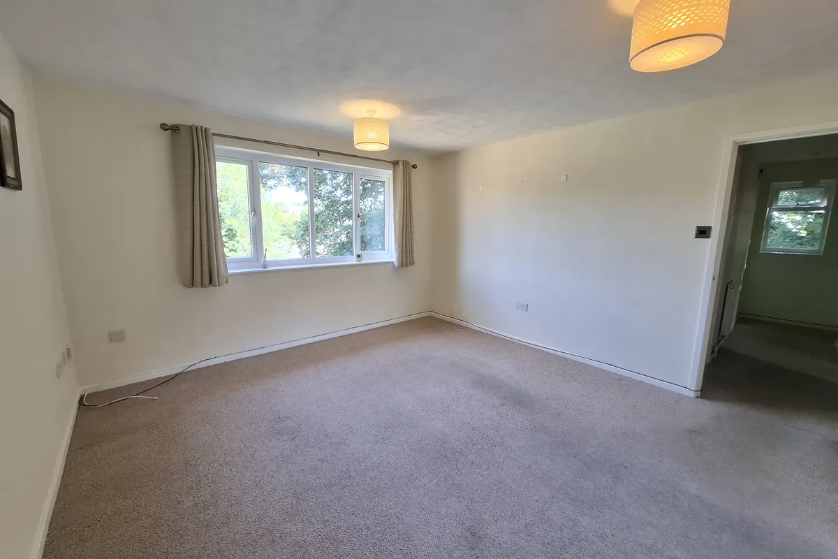 Flat Bury Court in Dacorum