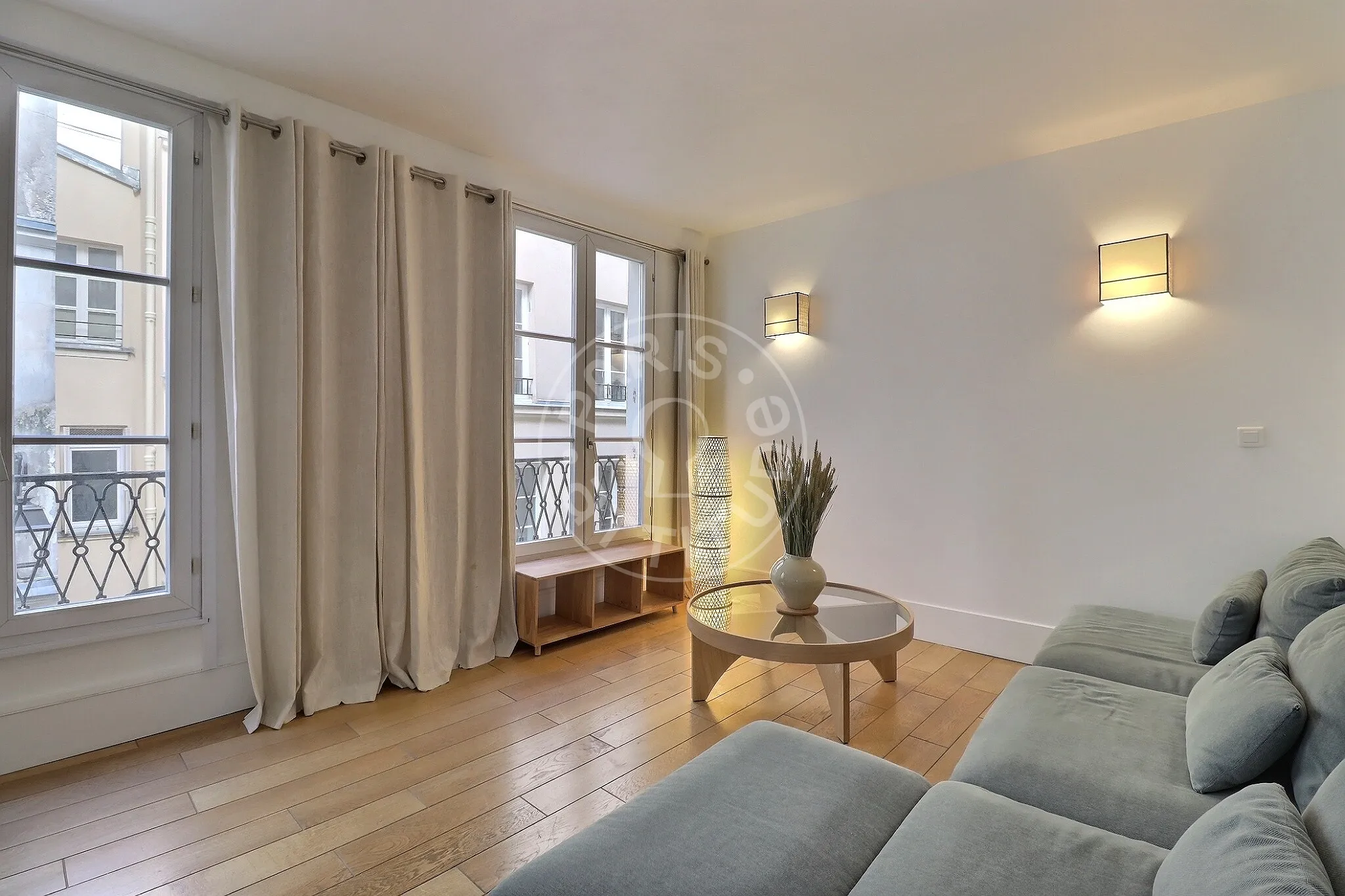 Appartement Rue de la Sourdière à Paris