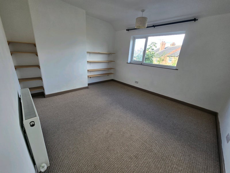 Room Caythorpe Rise in Nottingham