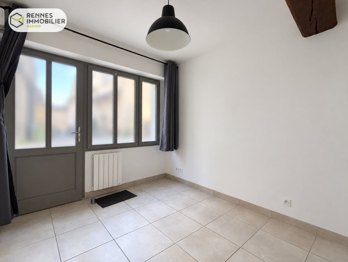 Flat Rue Saint-Hélier in Rennes
