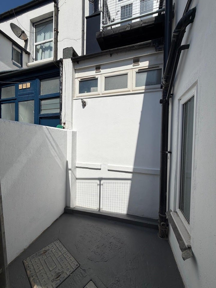 Flat Preston Road in Brighton