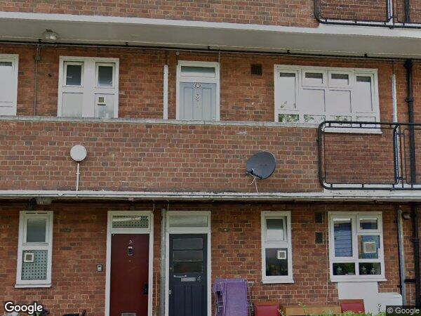 Flat Aldrington Road in Greater London