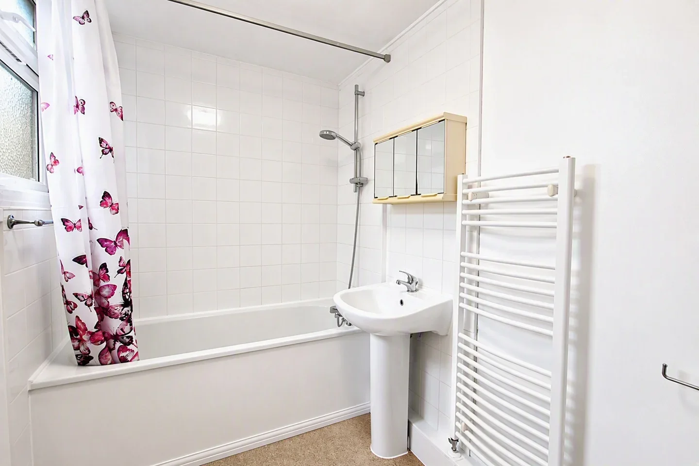 House Hassop Walk in Greater London