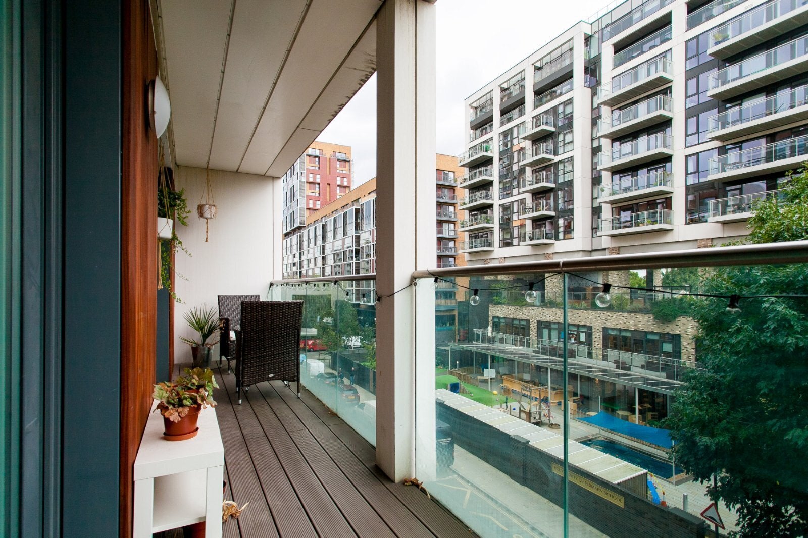 Flat Dalston Lane in Greater London