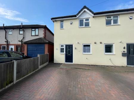 House Kirkby Road in Hinckley and Bosworth