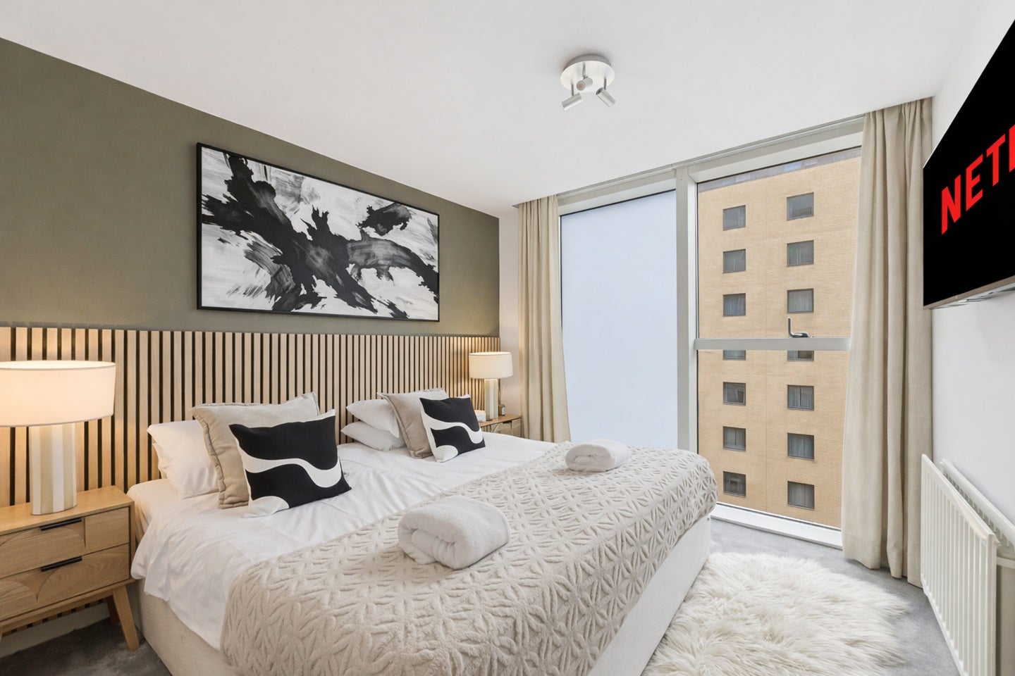 Flat Witan Gate in Milton Keynes