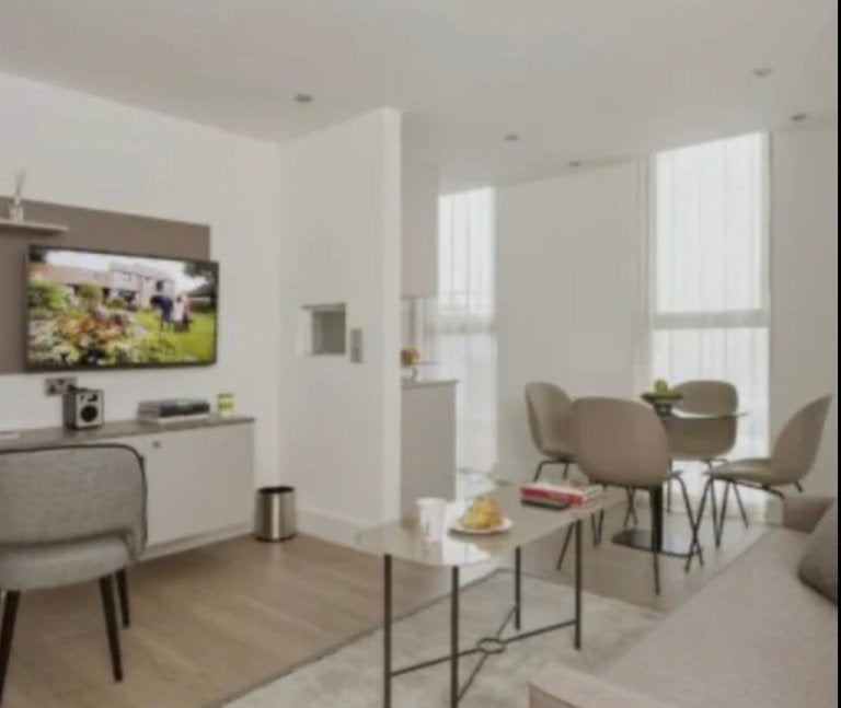 Flat Holborn in Greater London