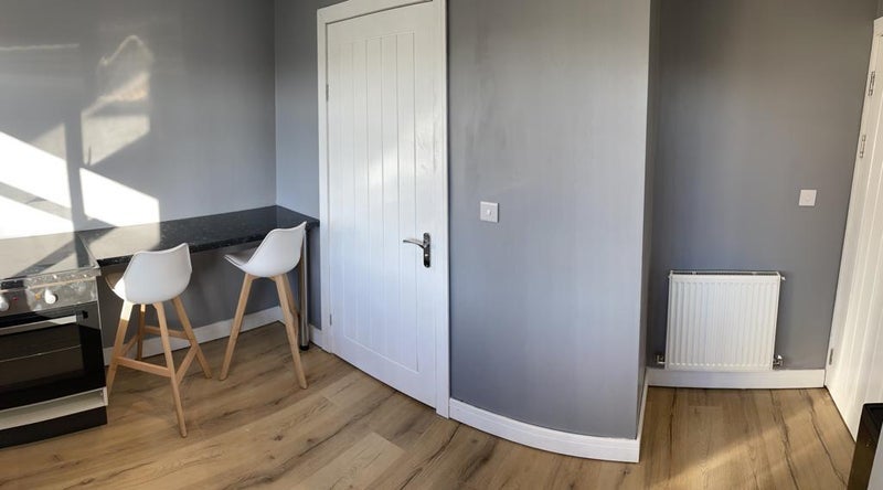 Flat Farnborough Road in Birmingham