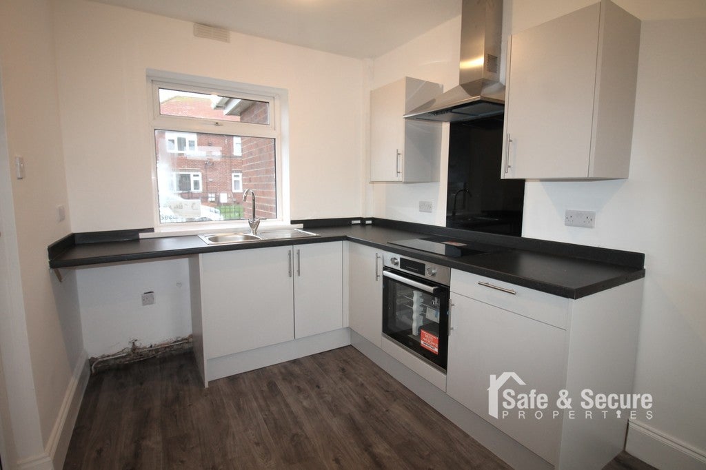 House Lloyd Avenue in Hetton