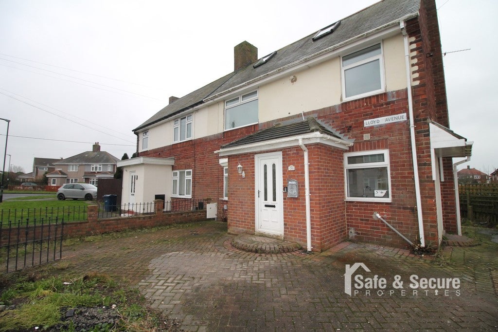 House Lloyd Avenue in Hetton