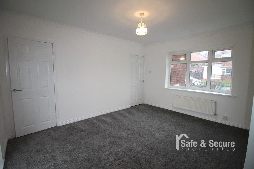 House Lloyd Avenue in Hetton