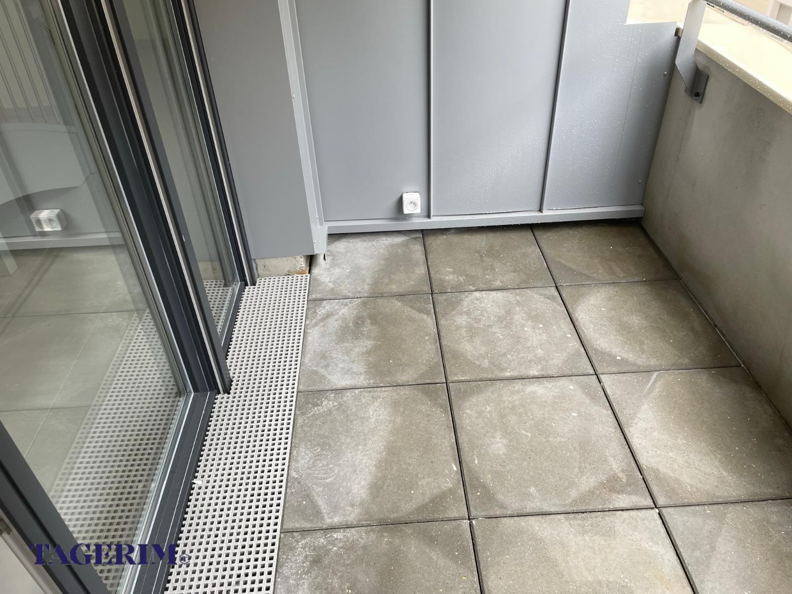 Flat Cours Victor Hugo in Cenon