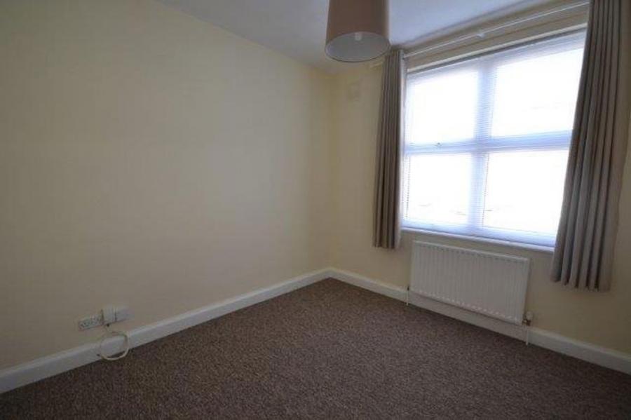 Flat Montague Road in Leicester