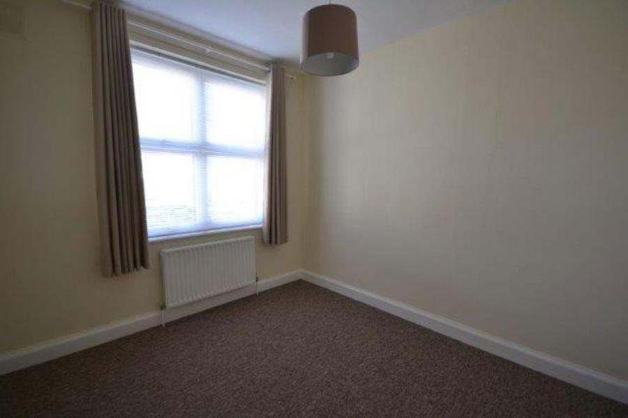 Flat Montague Road in Leicester
