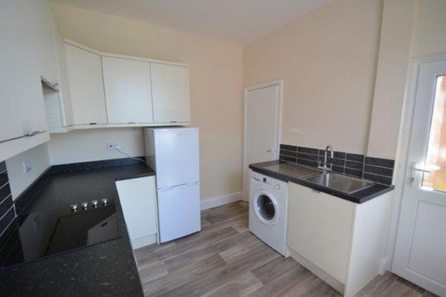 Flat Montague Road in Leicester