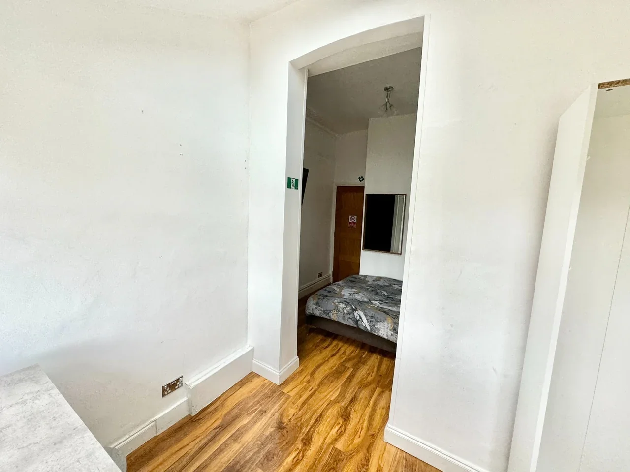 Room Disraeli Road in Greater London
