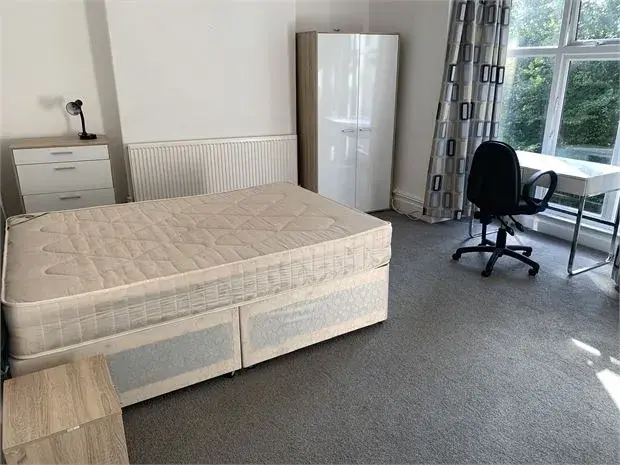 Room Rhyddings Terrace in Swansea