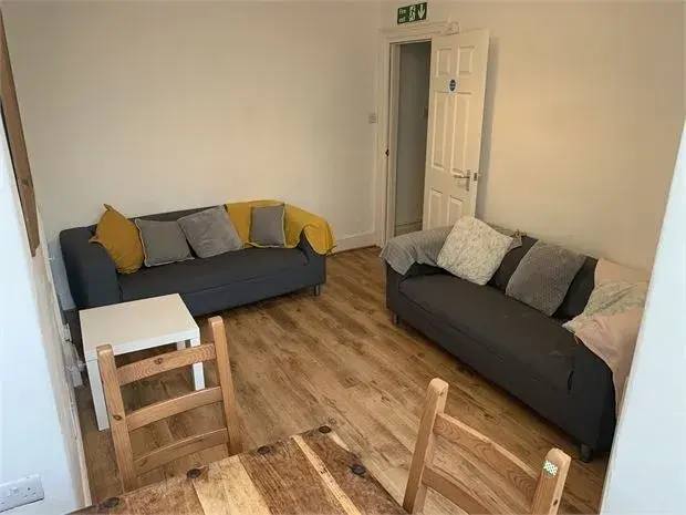Room Rhyddings Terrace in Swansea