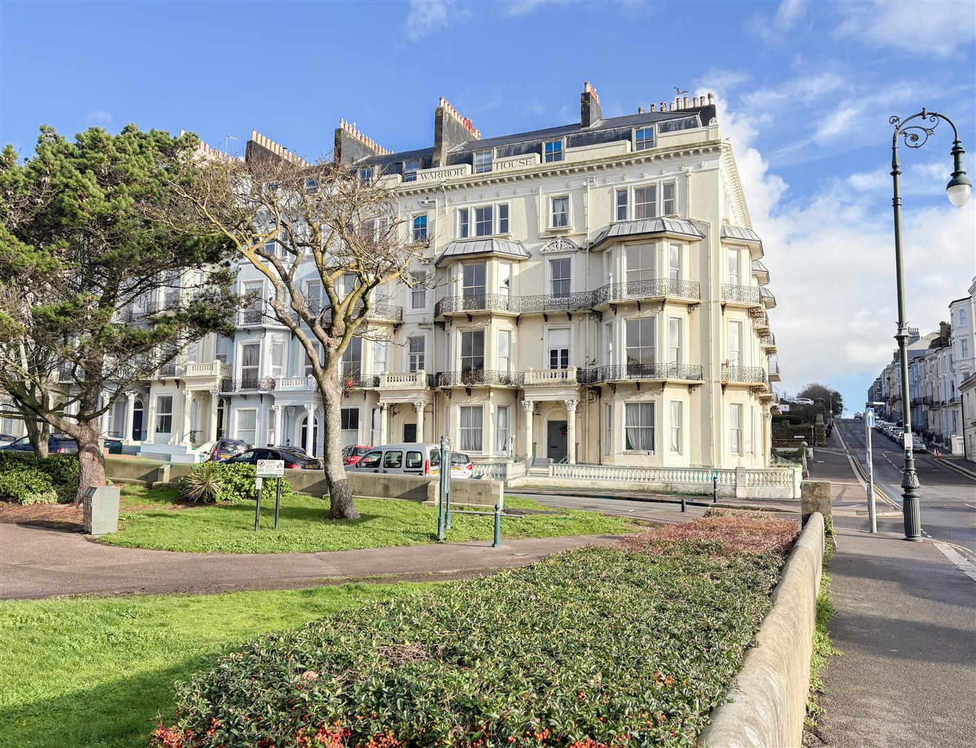 Flat Warrior Square in St Leonards