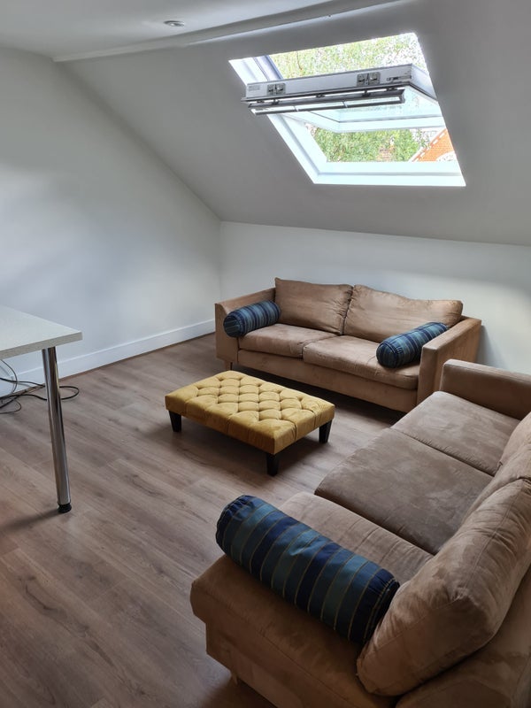 Room Montserrat Road in Greater London