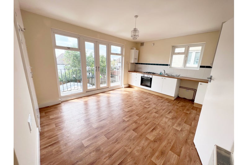 Flat London Road in Southend-on-Sea