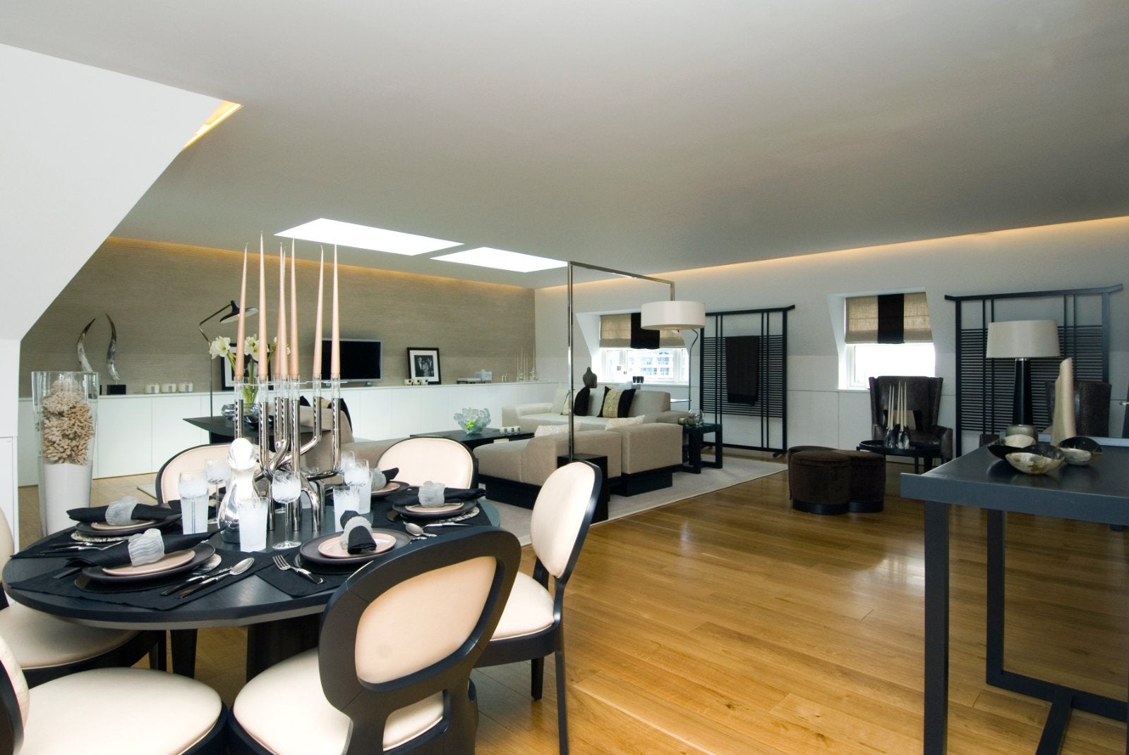 Flat St Edmund's Terrace in London