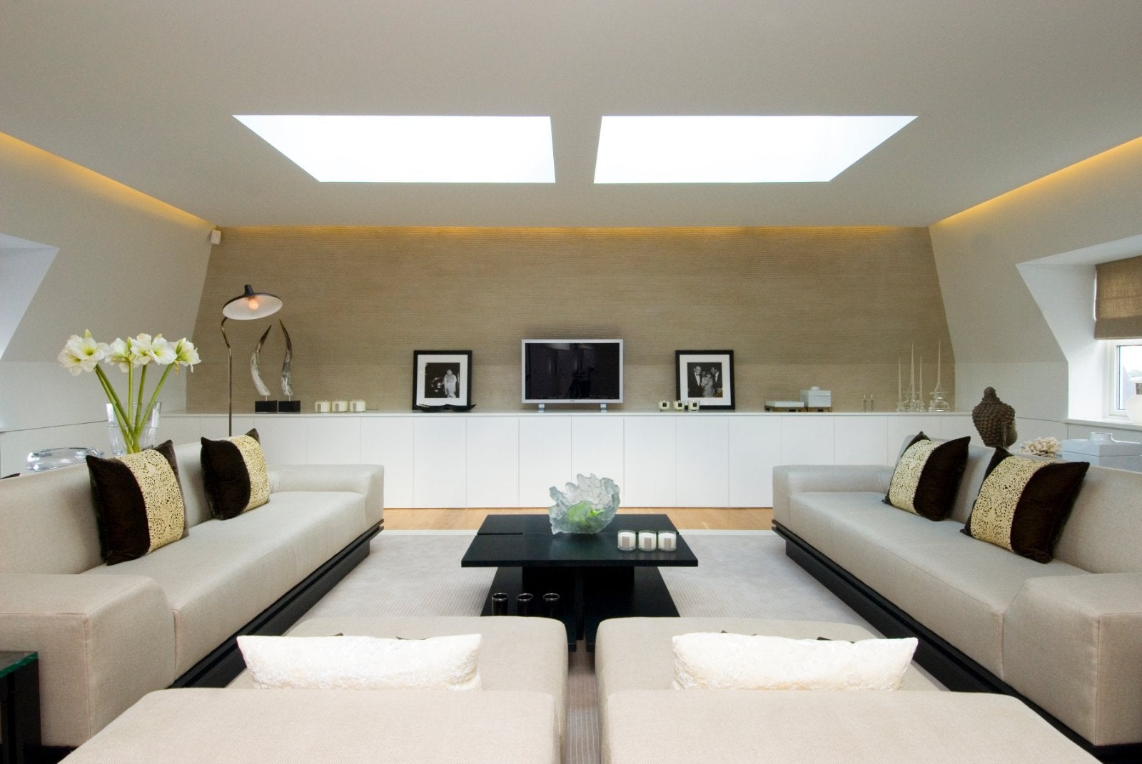 Flat St Edmund's Terrace in London