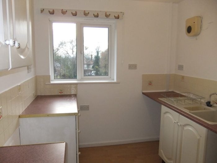 Flat Normanston Drive in East Suffolk