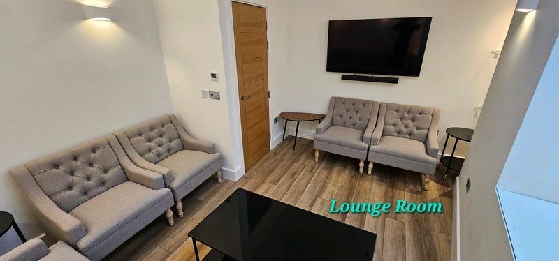 Room Felsham Road in Greater London