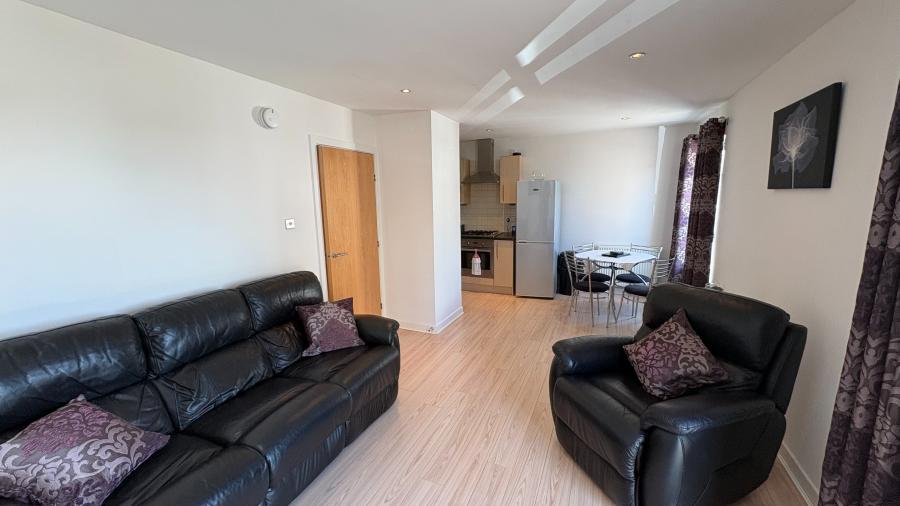 Flat Merkland Lane in Aberdeen City