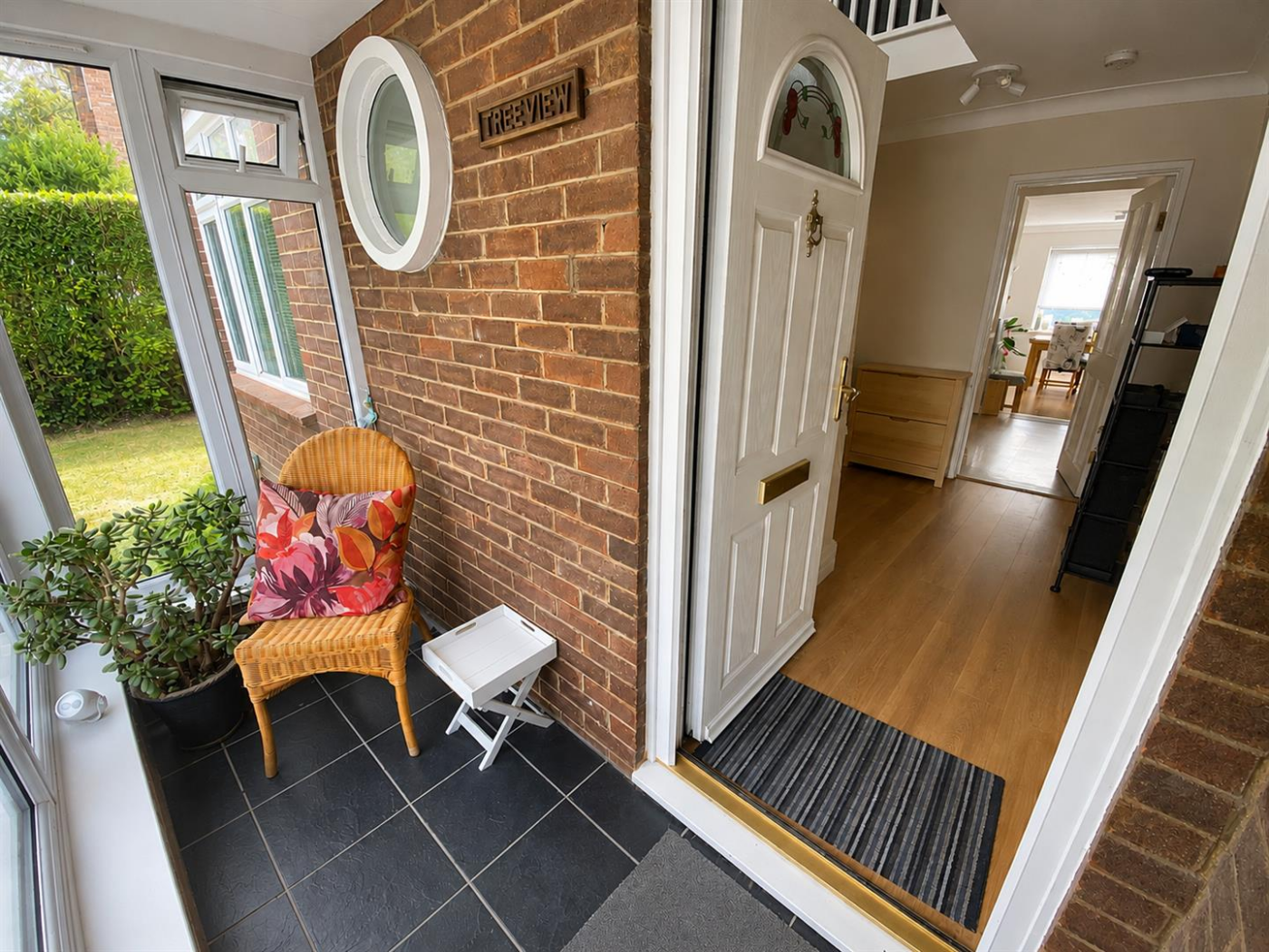 House Darkes Lane in Hertsmere